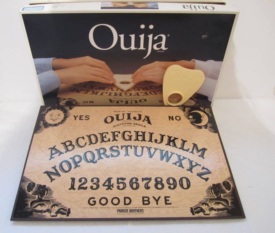 La Ouija Es Un Juego De Mesa Para Ninos Y Una Marca Registrada